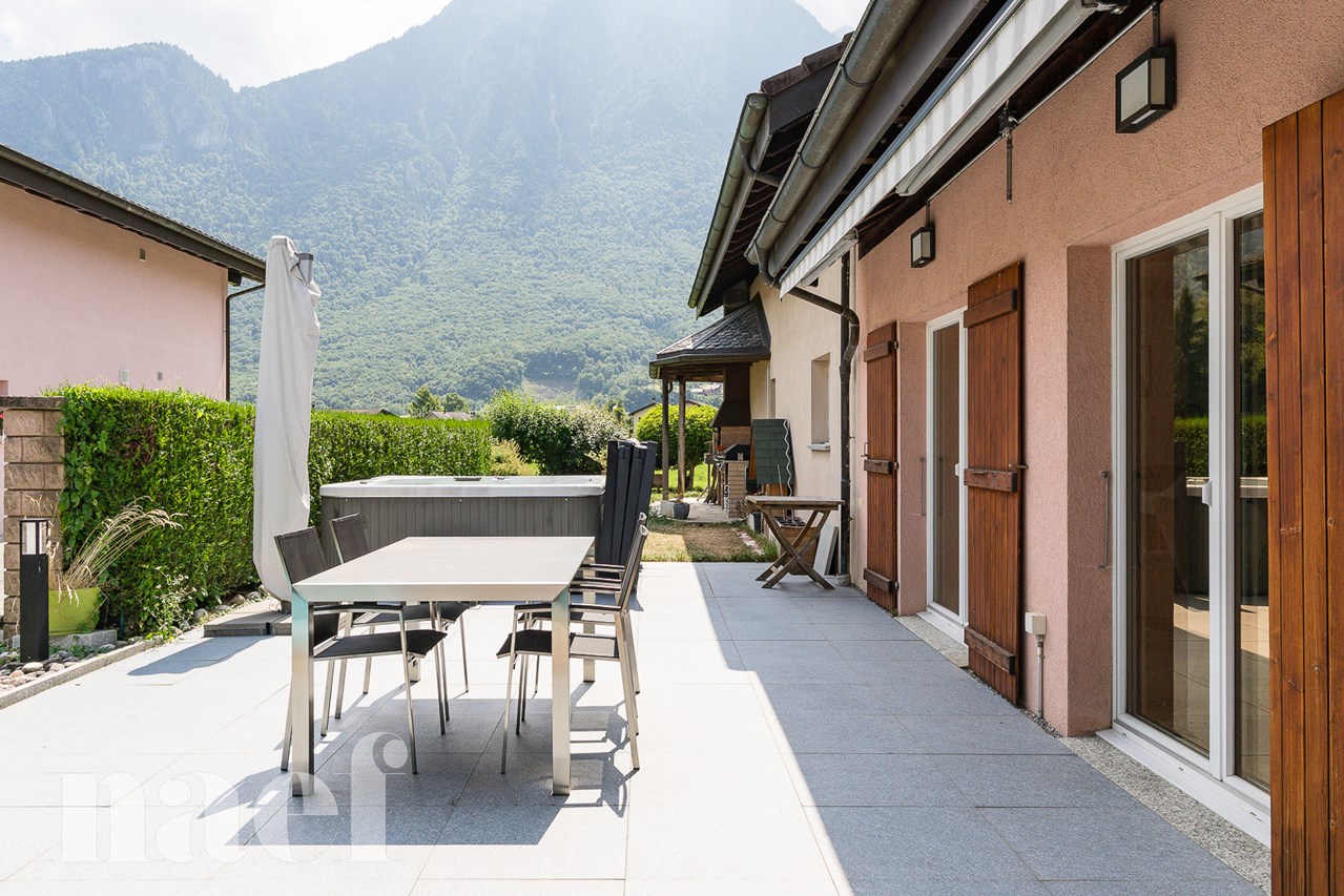 À vendre : Maison 5 chambres Le Bouveret - Ref : 2421 | Naef Immobilier