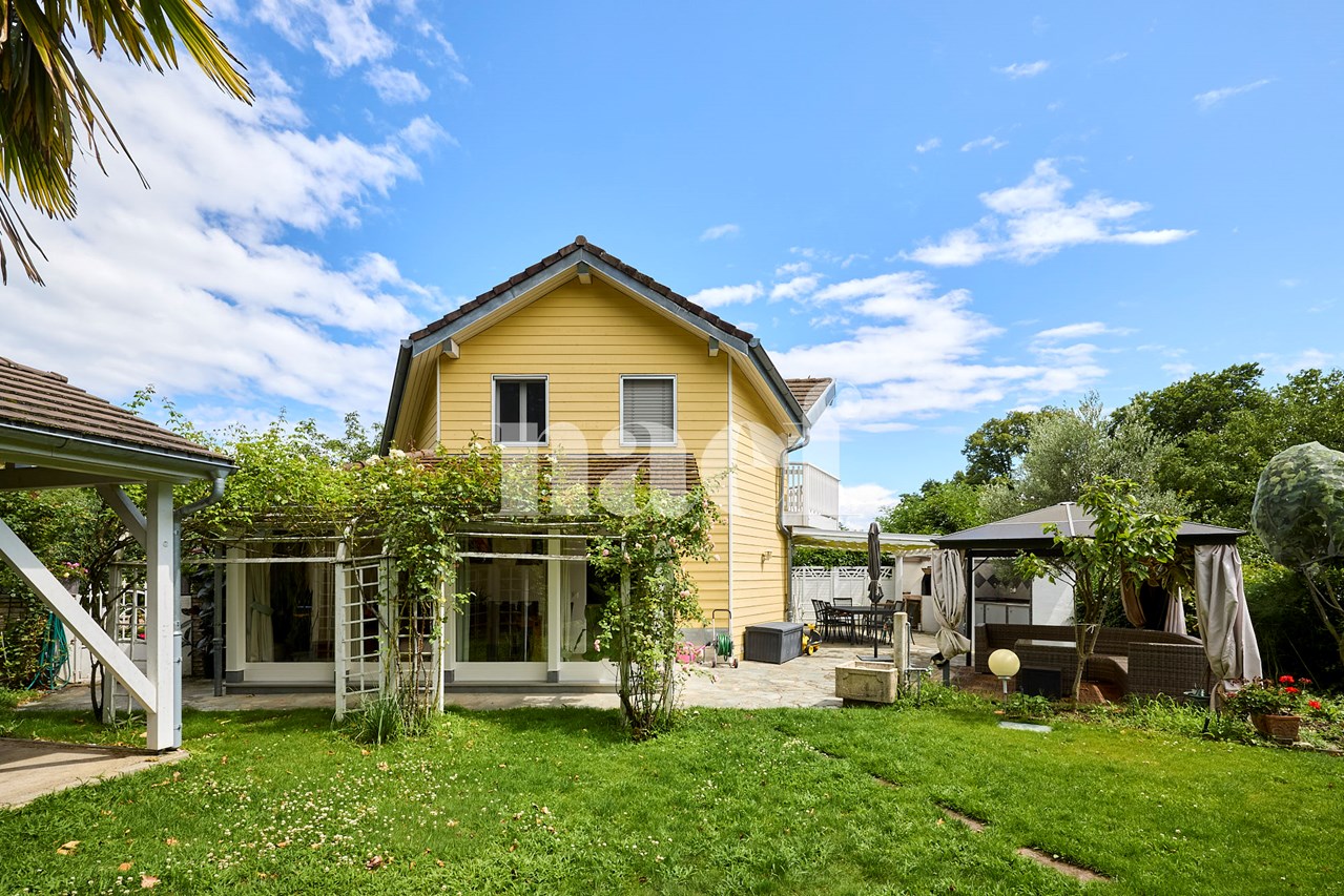 À vendre : Maison 3 chambres Vich - Ref : 2454 | Naef Immobilier