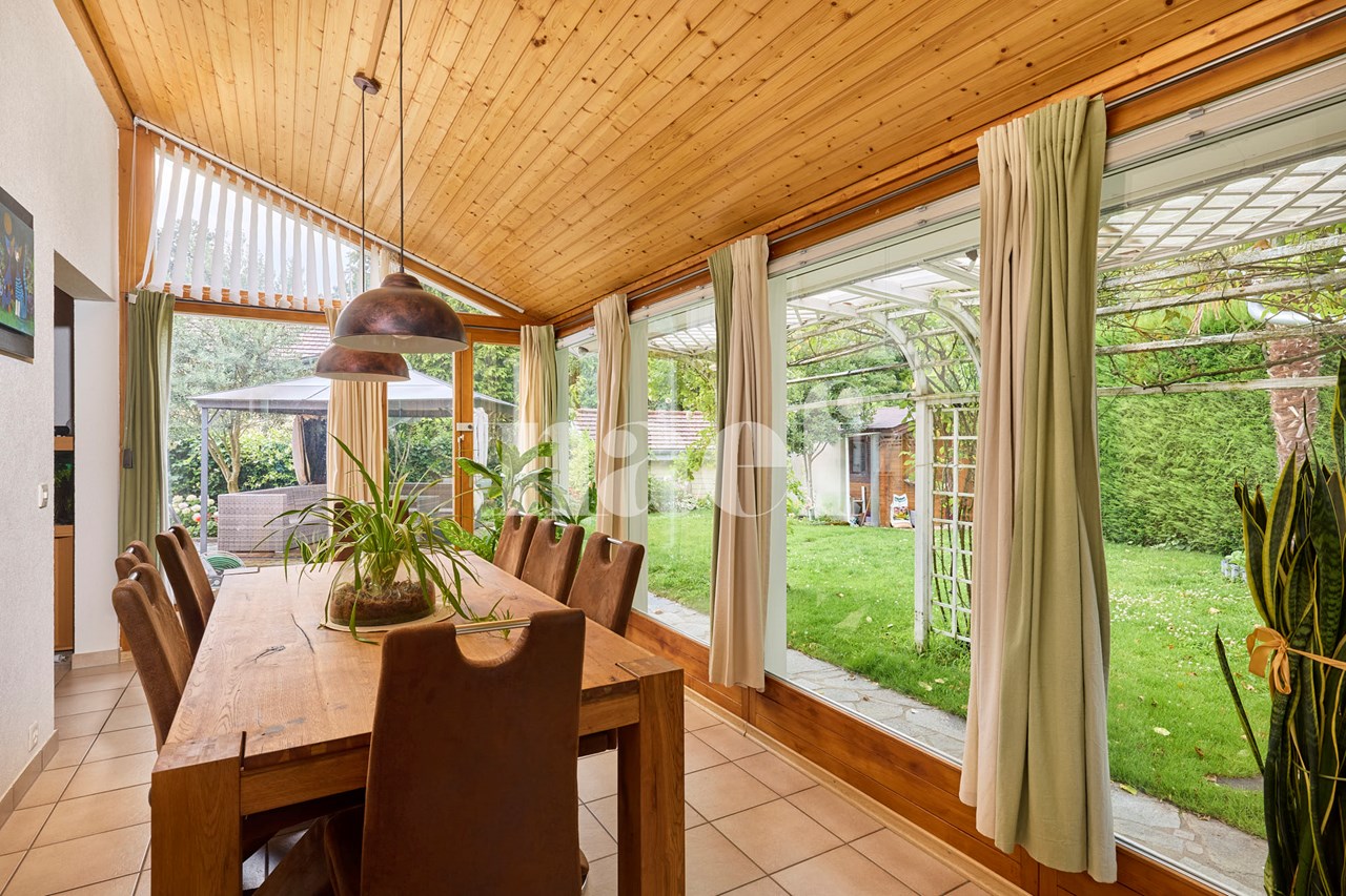 À vendre : Maison 3 chambres Vich - Ref : 2454 | Naef Immobilier