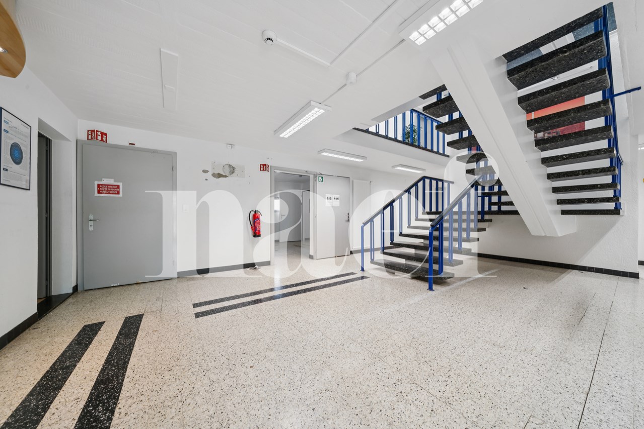 À vendre : Bien de rendement  La Chaux-de-Fonds - Ref : 2584 | Naef Immobilier