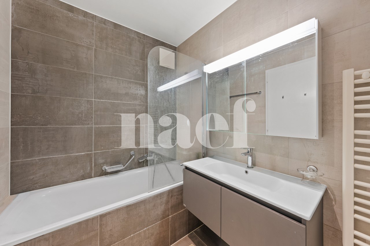 À vendre : Appartement 3 chambres Eysins - Ref : 2663 | Naef Immobilier