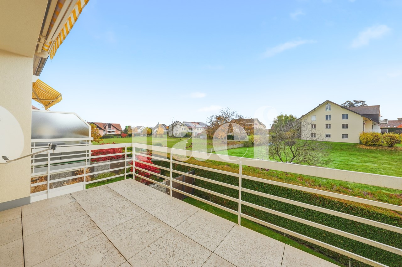 À vendre : Appartement 5 chambres Duillier - Ref : 2786 | Naef Immobilier