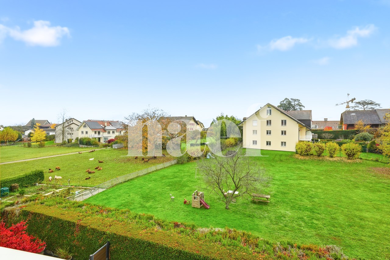 À vendre : Appartement 5 chambres Duillier - Ref : 2786 | Naef Immobilier