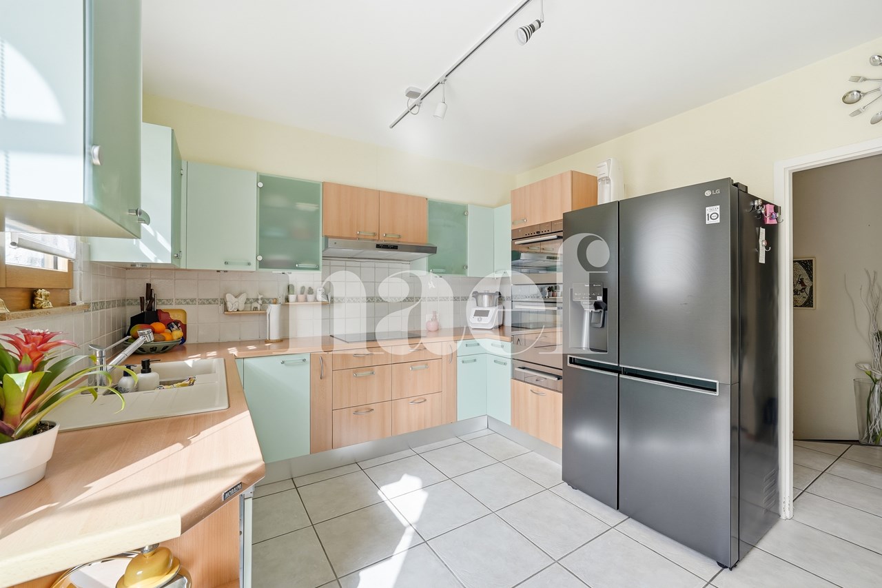 À vendre : Maison 5 chambres Onex - Ref : 3004 | Naef Immobilier