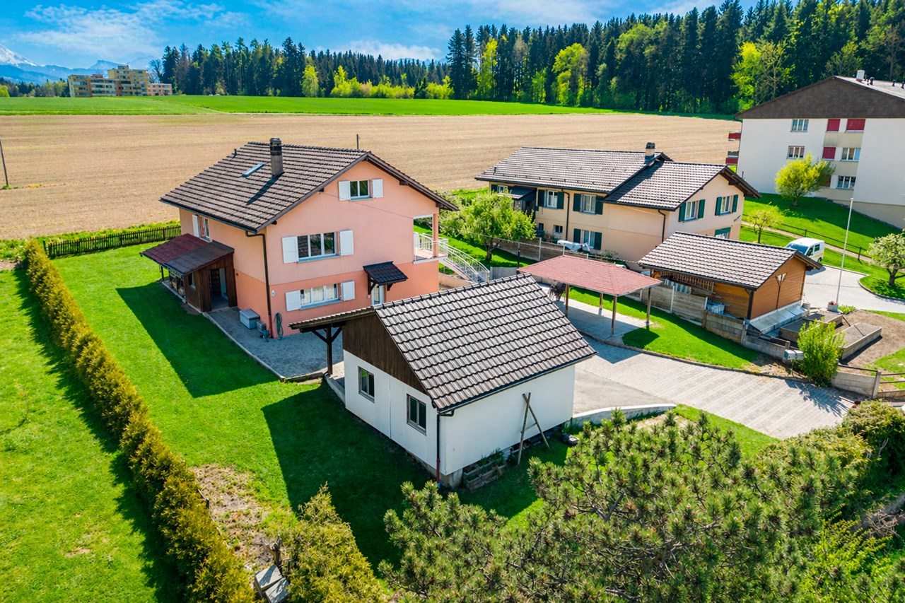 À vendre : Maison 7 chambres Palézieux - Ref : 3133 | Naef Immobilier