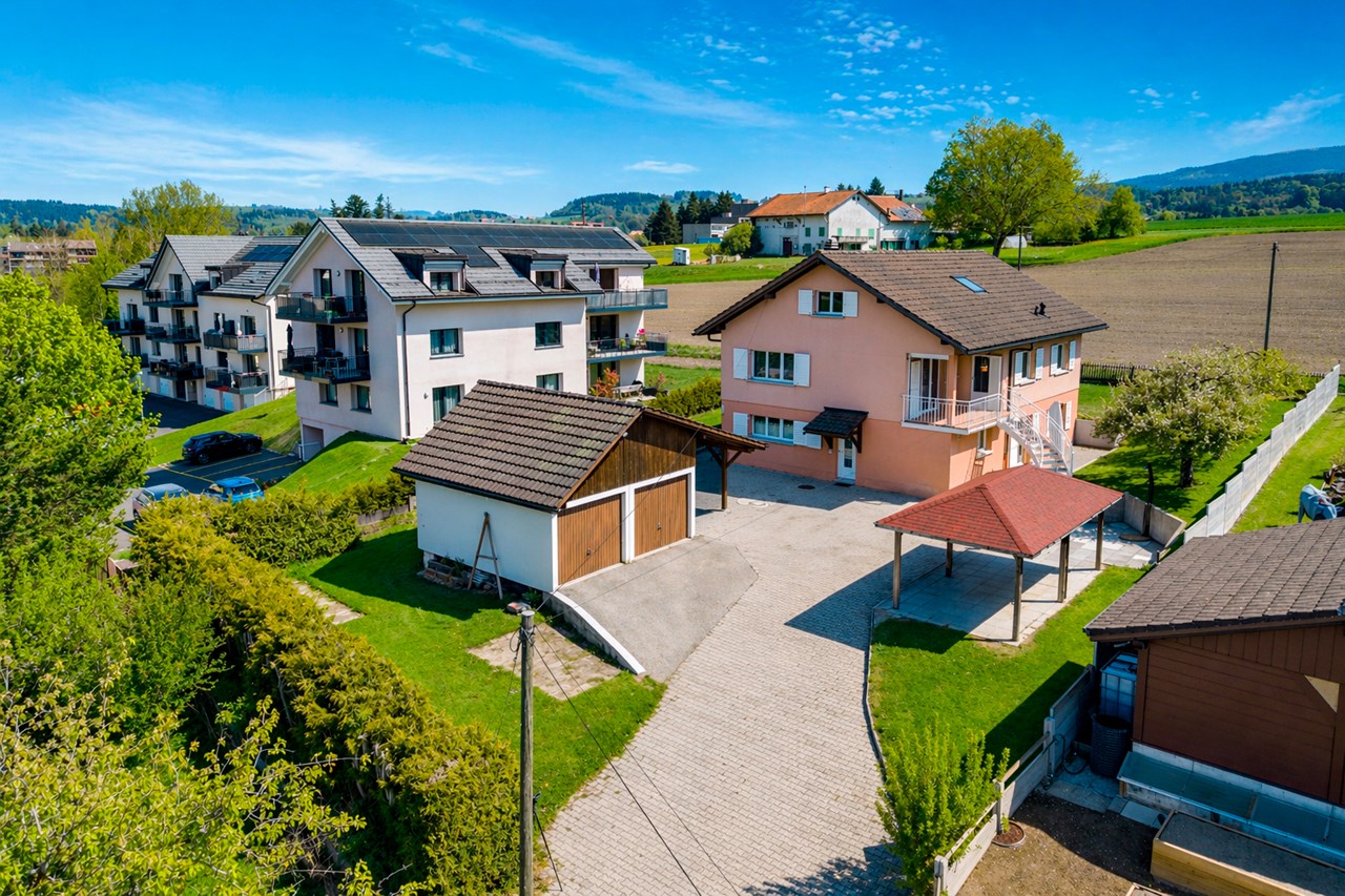 À vendre : Maison 7 chambres Palézieux - Ref : 3133 | Naef Immobilier