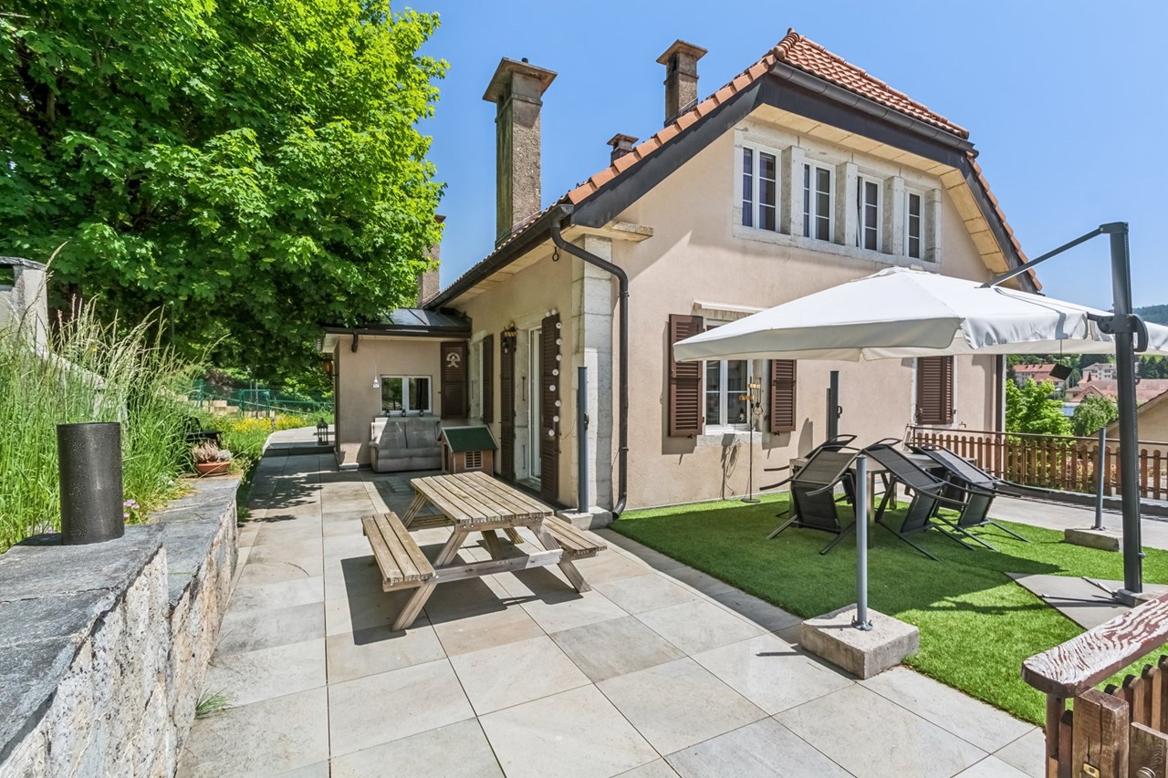 À vendre : Maison 6 chambres Le Locle - Ref : 3313 | Naef Immobilier