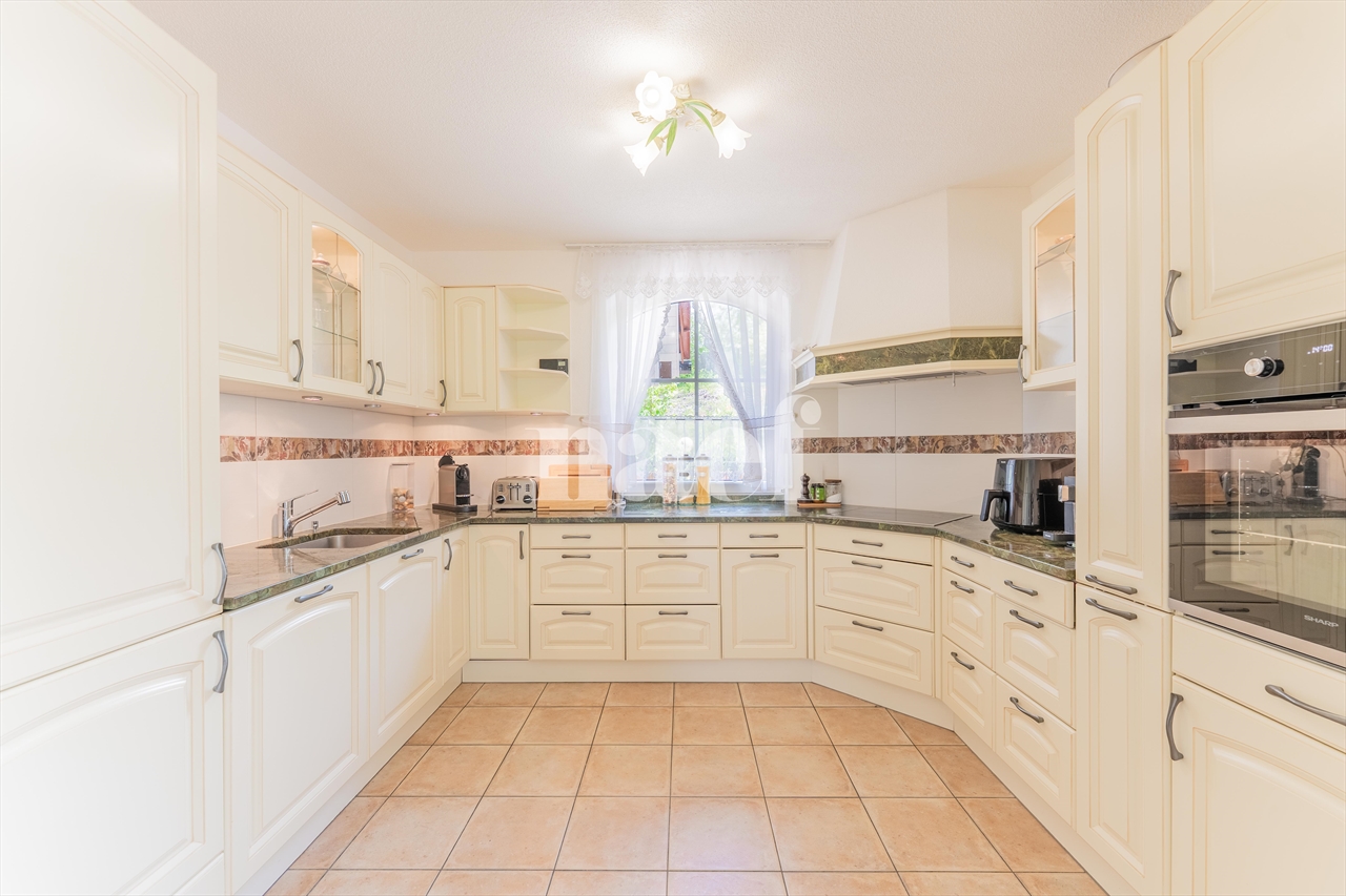 À vendre : Maison 5 chambres Bourguillon - Ref : 3380 | Naef Immobilier