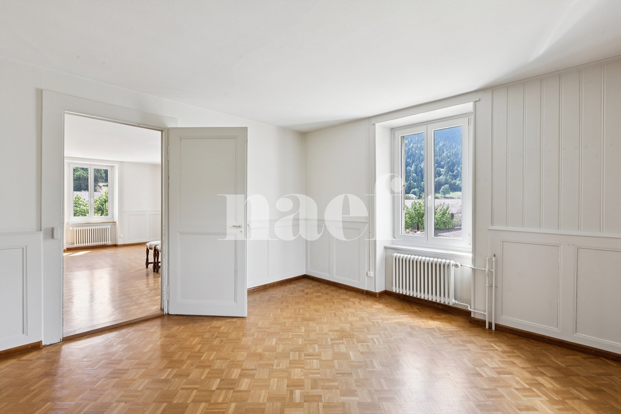 À vendre : Maison 8 chambres Val-de-Travers - Ref : 3415 | Naef Immobilier