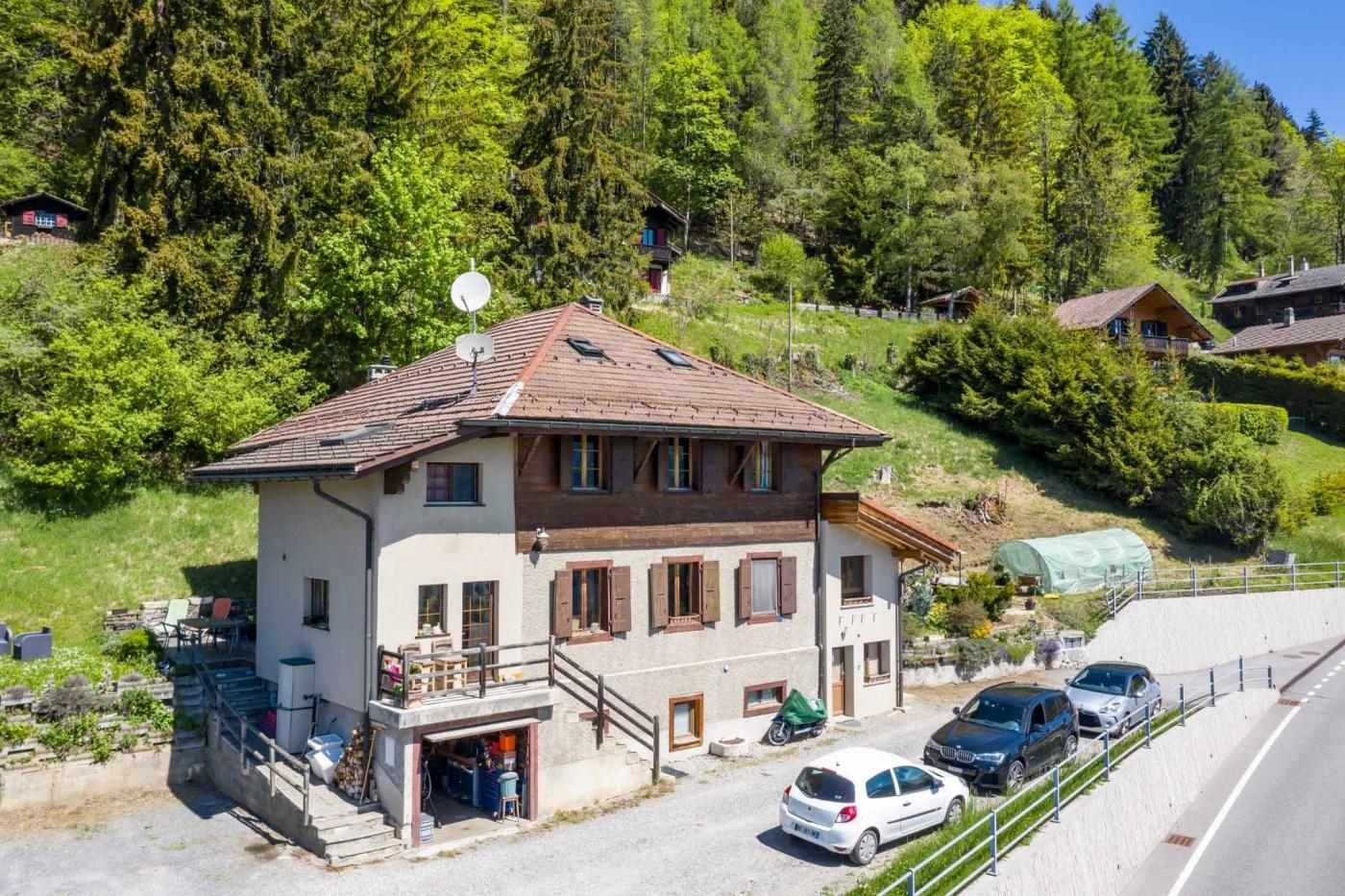 À vendre : Maison 5 chambres Huémoz / Villars-sur-Ollon - Ref : 35792 | Naef Immobilier
