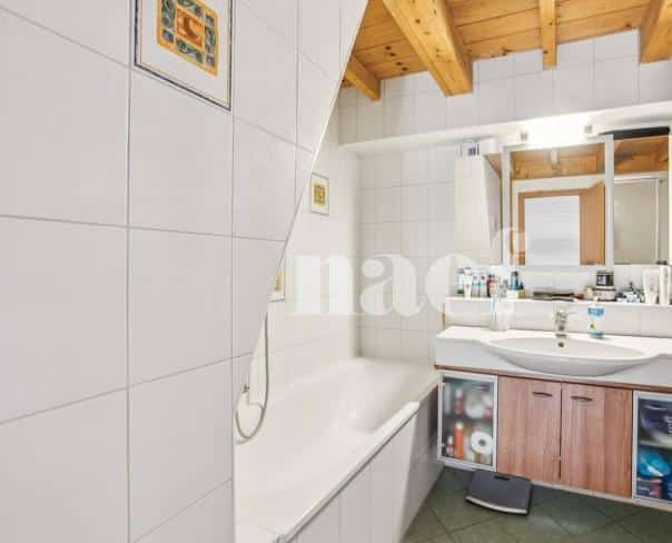 À vendre : Maison 2 chambres Val-de-Ruz - Ref : 2121 | Naef Immobilier