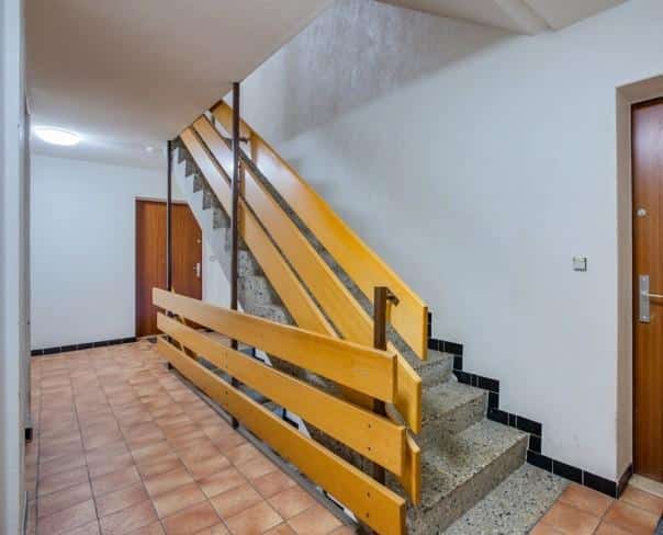 À vendre : Bien de rendement  La Chaux-de-Fonds - Ref : 2375 | Naef Immobilier