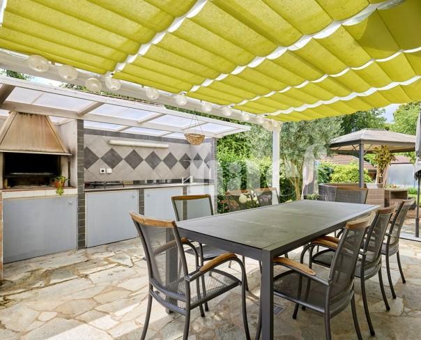 À vendre : Maison 3 chambres Vich - Ref : 2454 | Naef Immobilier