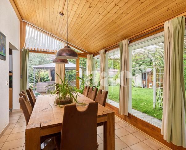 À vendre : Maison 3 chambres Vich - Ref : 2454 | Naef Immobilier