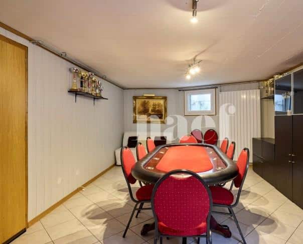 À vendre : Maison 3 chambres Vich - Ref : 2454 | Naef Immobilier