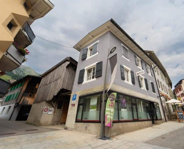 À vendre : Bien de rendement mixte Château-d’Œx - Ref : 2682 | Naef Immobilier