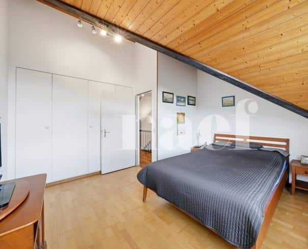 À vendre : Appartement 5 chambres Duillier - Ref : 2786 | Naef Immobilier