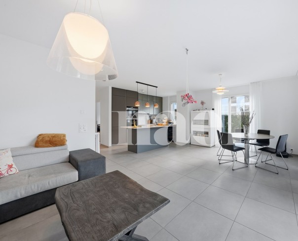 À vendre : Maison 4 chambres Troinex - Ref : 2812 | Naef Immobilier