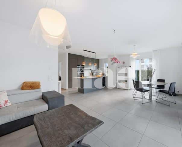 À vendre : Maison 4 chambres Troinex - Ref : 2812 | Naef Immobilier