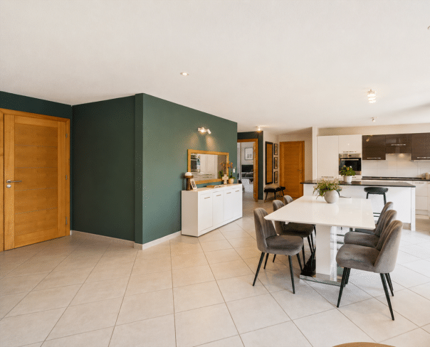 À vendre : Appartement 3 chambres Cressier - Ref : 3394 | Naef Immobilier