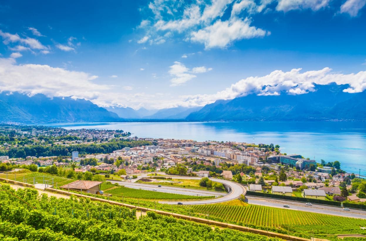 vevey-ville-agence-immobilière-Naef ville de vevey et lac léman